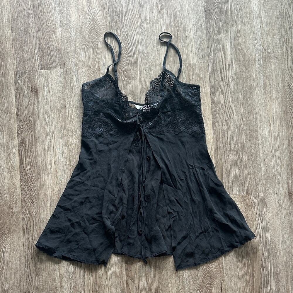 Victoria’s Secret Tie Front Lace Babydoll Black Size Medium Lingerie Sleepwear